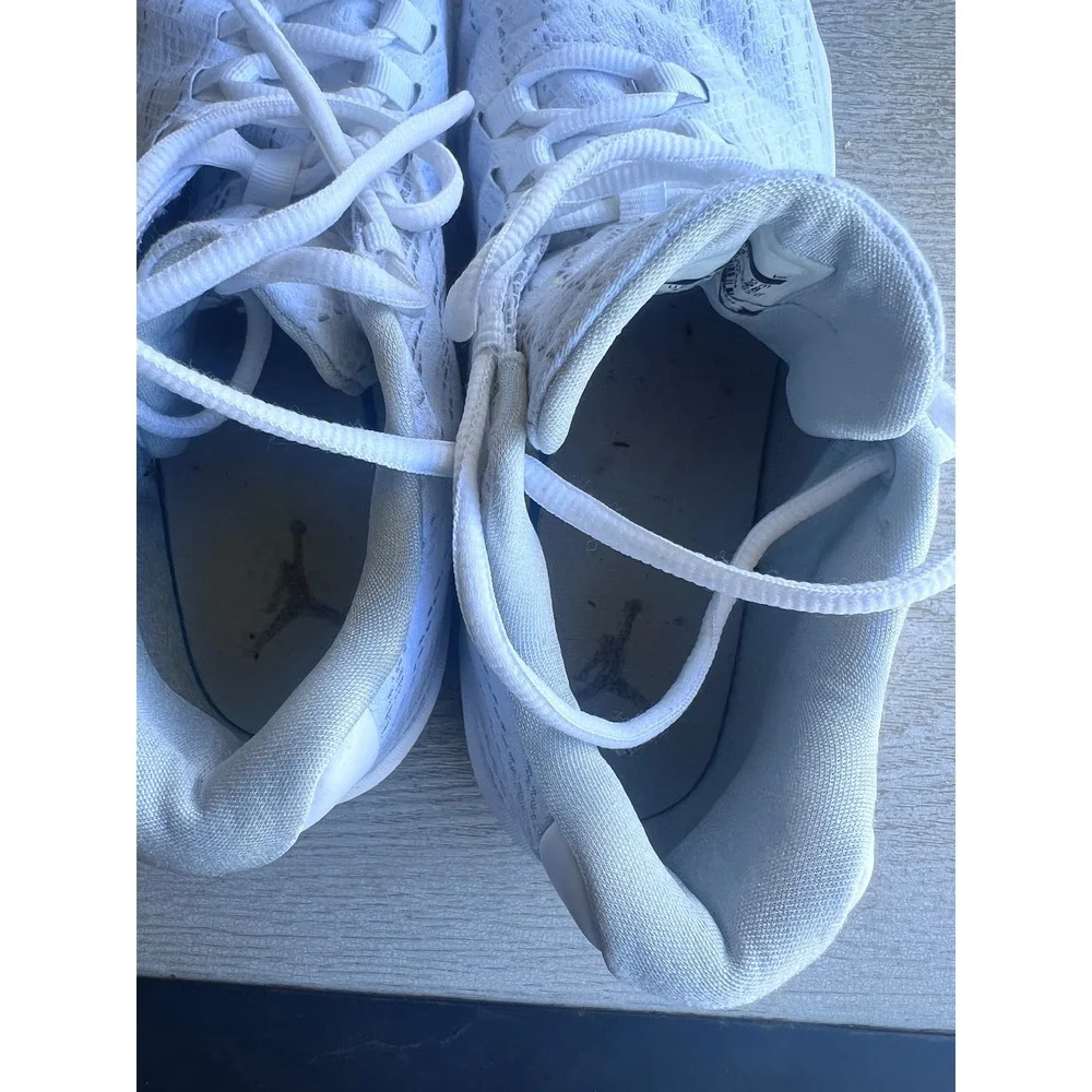 Jordan Ultra‎ Fly 2 White Basketball Shoes Mens Size 10 881444-100 Sneaker
